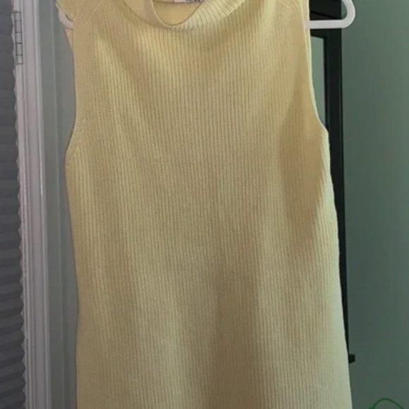 WILFRED Durandal Sleeveless Sweater Pastel Yellow - Size Medium - Picture 2 of 8